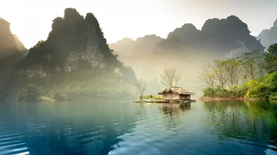绿色高精度智慧工厂